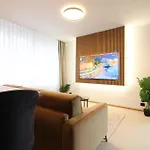 Flamingo Apartment